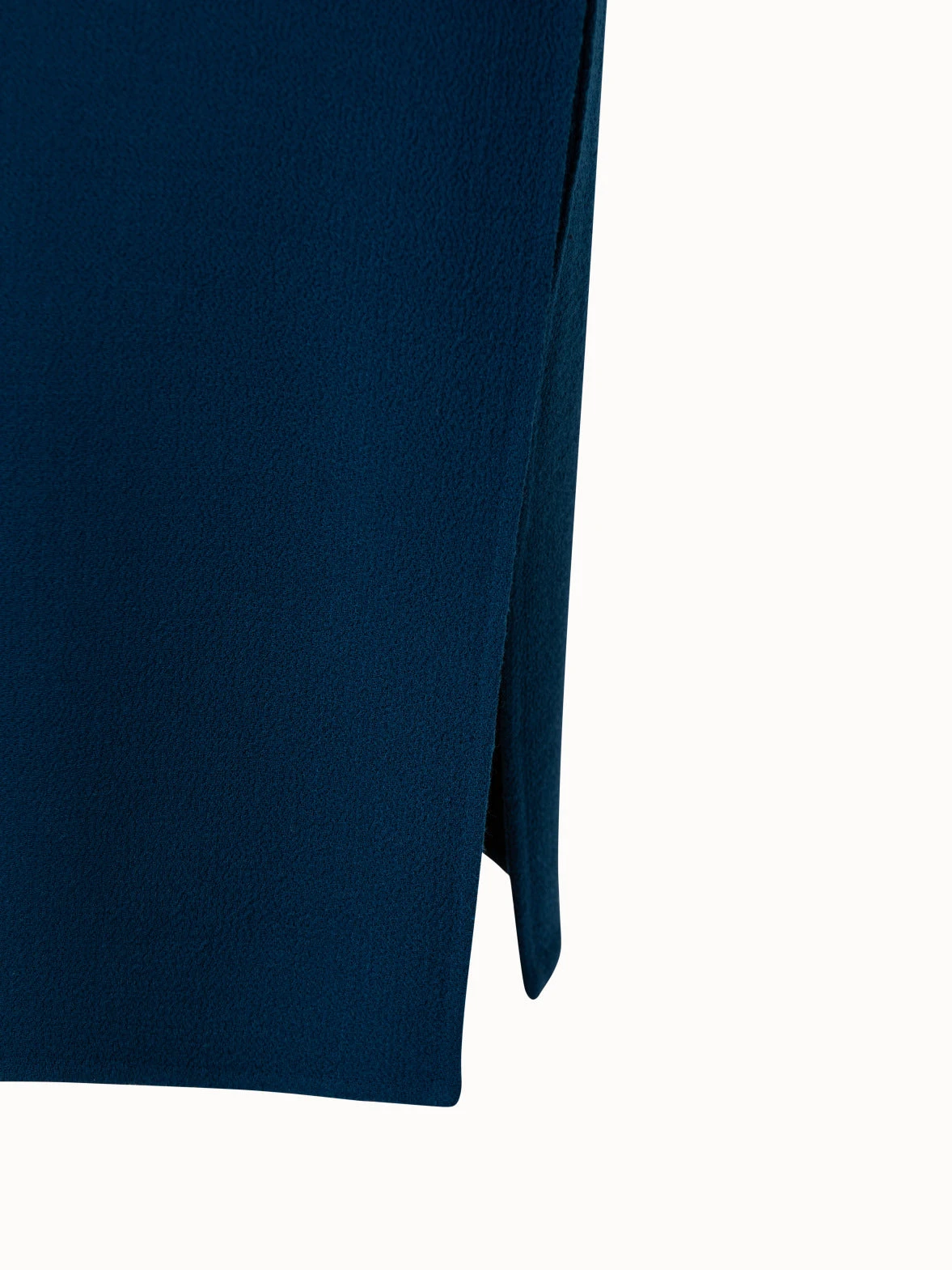 AKRIS Double Face Wool Crêpe V-Neck Sheath Dress - Image 4